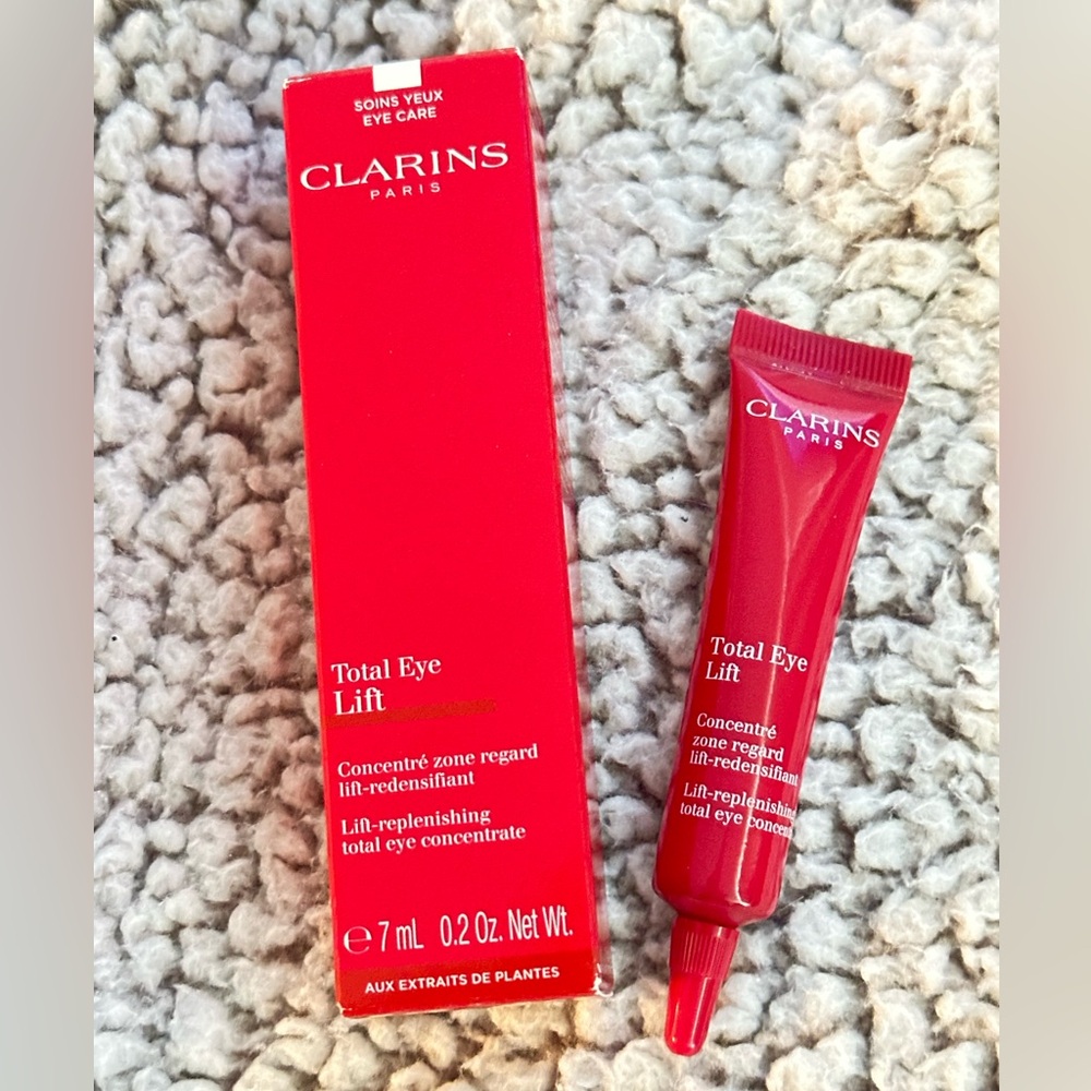 Clarins Total Eye Lift - Lift-replenishing Total Eye Lift 7ml Results in 60 sec!